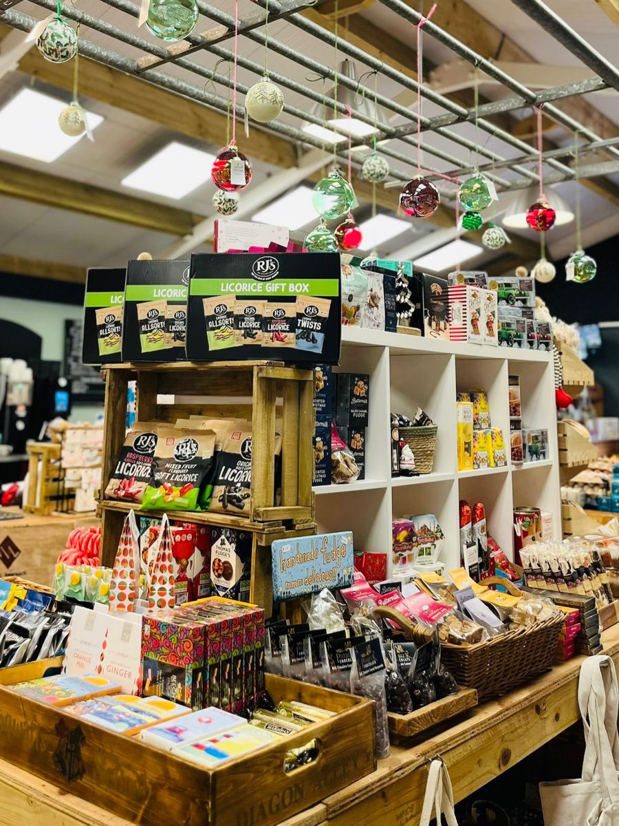 Christmas Shopping in Dorset